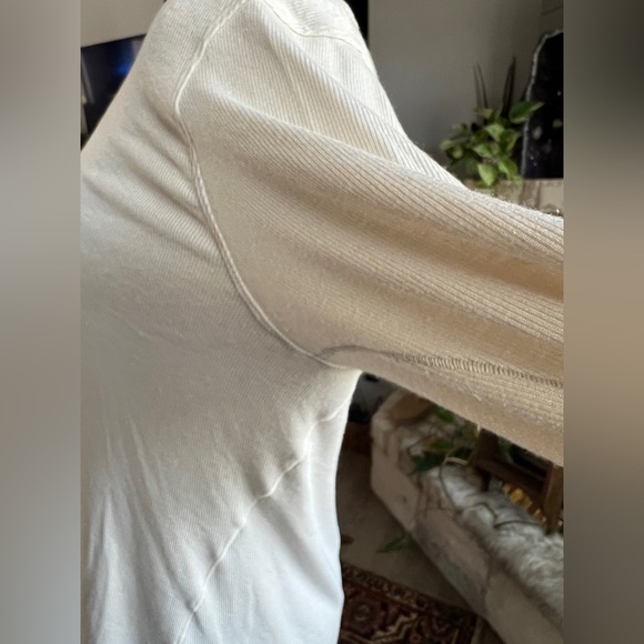 Lululemon Hold Tight Long-Sleeve Shirt - Natural Ivory - Picture 4 of 4
